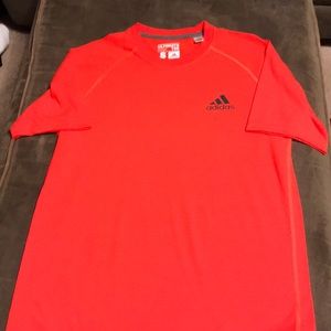 Adidas tee